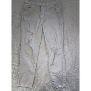 So Sz. 11 30W “ High Rise Crop” White Ripped Jeans. Raw Hem. Cute, Comf